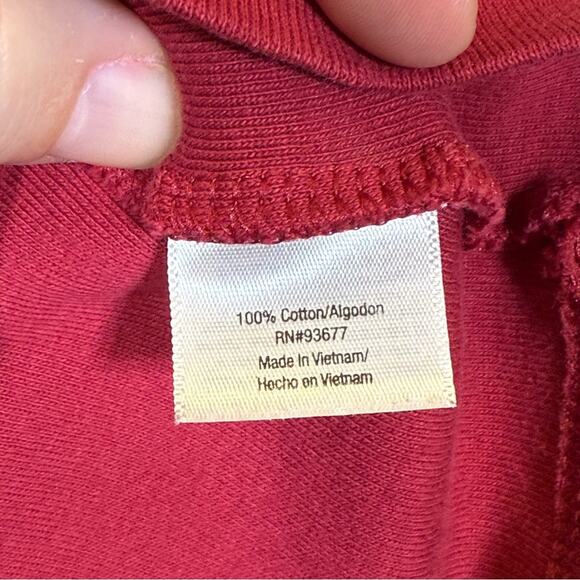 St. John's Bay, Burgundy Long Sleeve Top. Size Small. In good used condition! - Picture 3 of 5